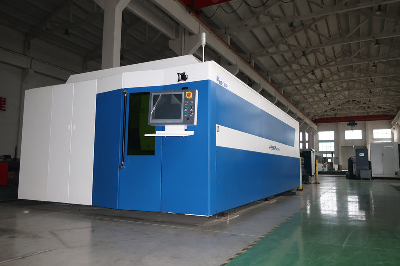 Các nhà sản xuất máy cắt laser sợi Accurl IPG 6KW